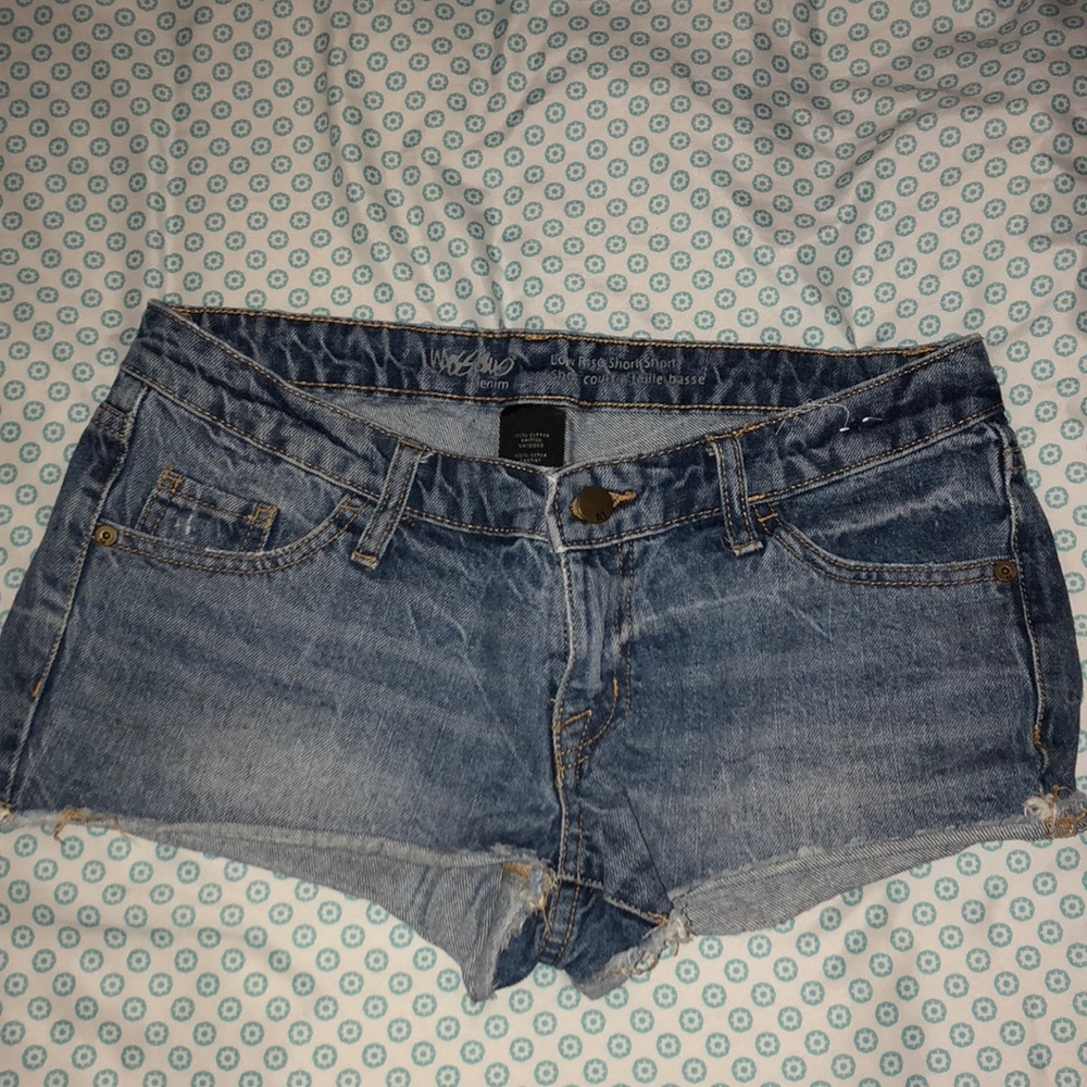 Low rise short short